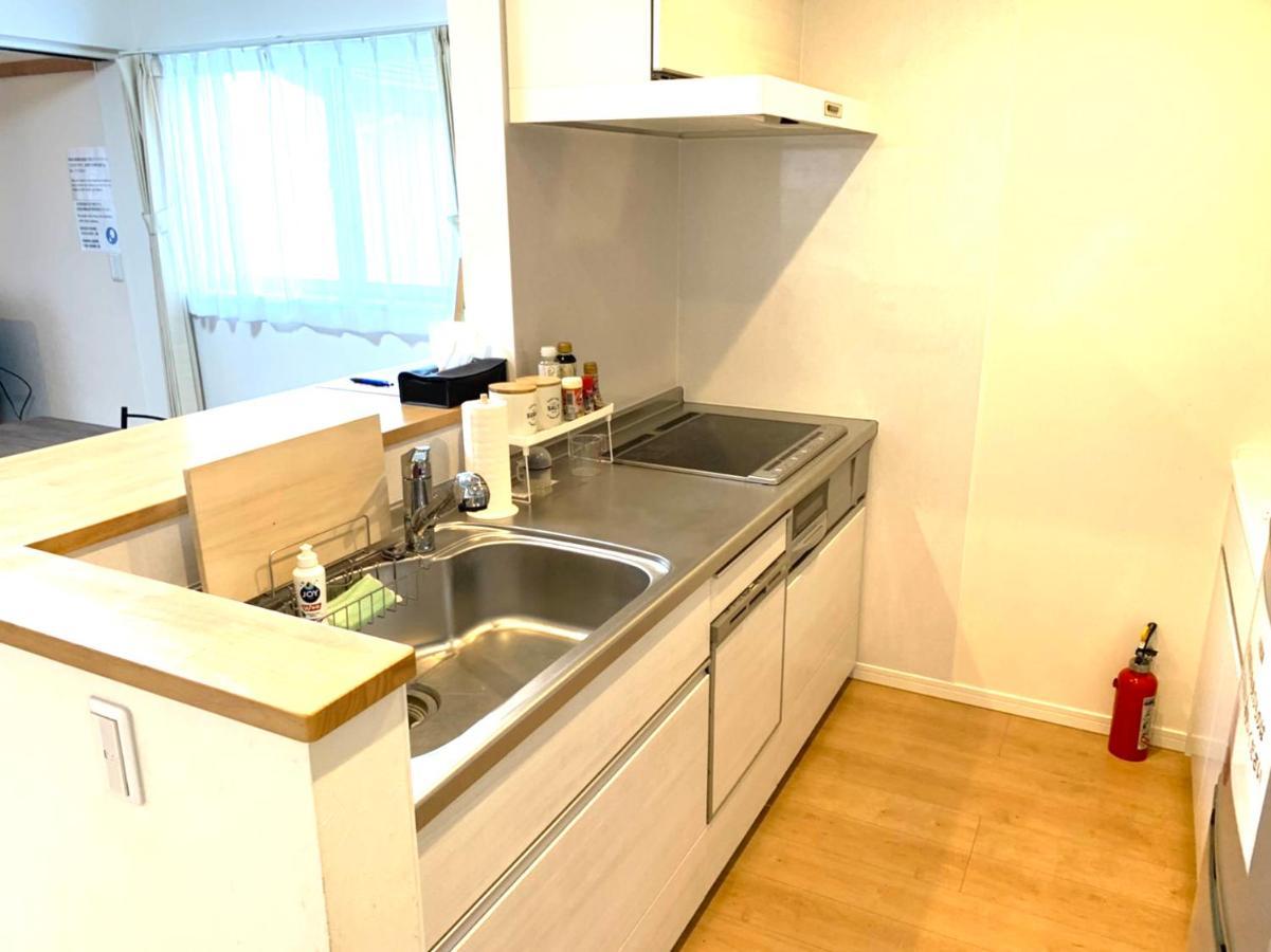 Guesthouse徳島201 Tokushima Buitenkant foto