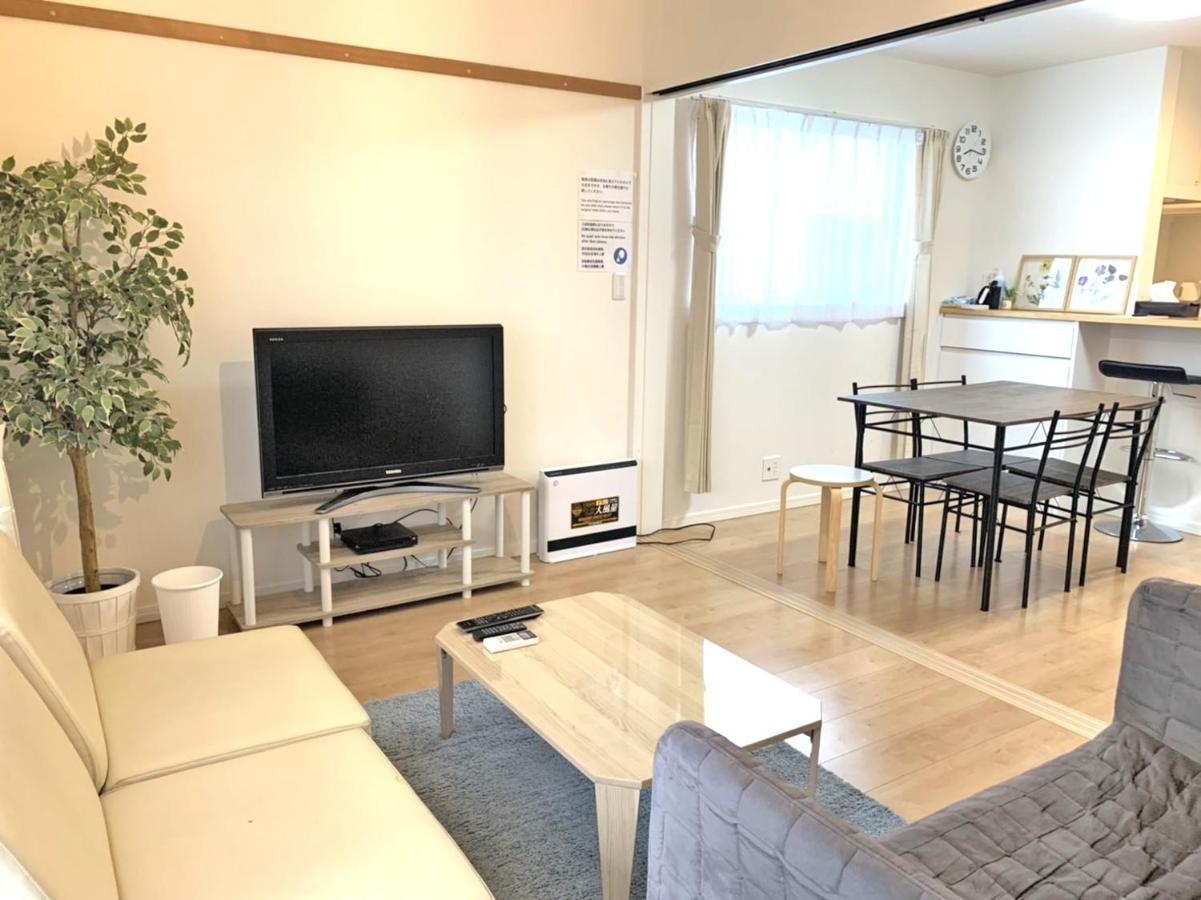 Guesthouse徳島201 Tokushima Buitenkant foto